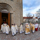 Einzug zur Chrisam-Messe im Hildesheimer Dom.