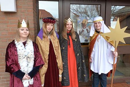 Sternsinger aus Gieboldehausen, zu Gast am 4.1.2013 im Kanzleramt