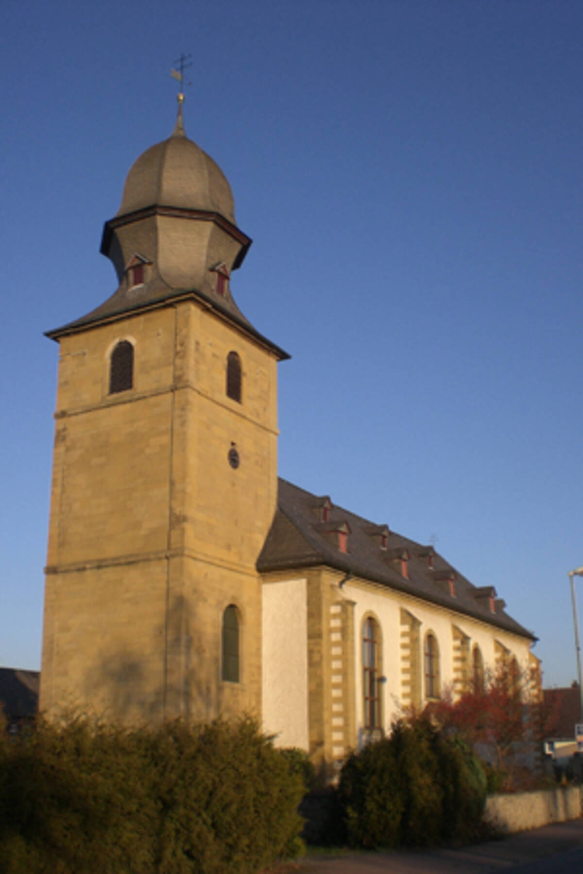 Groß Düngen, St. Kosmas und Damian
