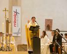 Kardinal Luis Antonio Tagle aus den Philippinen predigte während der Bischofsmesse zur bundesweiten Eröffnung des Monats der Weltmission im Hildesheimer Dom.