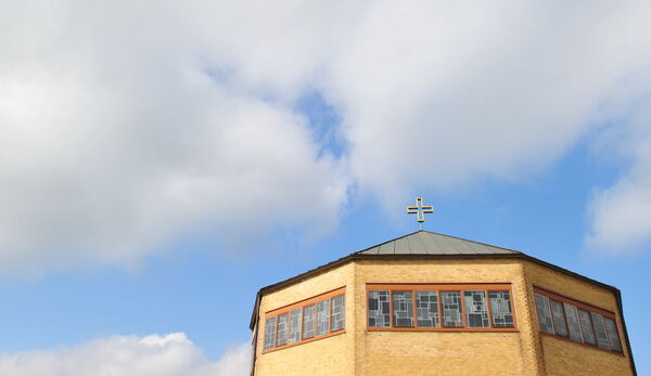 Mit der Frage, wie Kirche in Zukunft gestaltet werden kann, beschäftigt sich eine Tagung am 18. Juni in Göttingen, zu der die Dekanate Göttingen und Untereichsfeld gemeinsam mit dem Bistum Hildesheim einladen. 