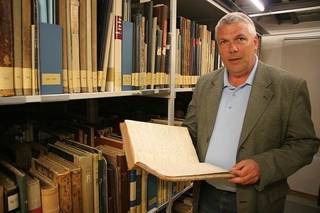 Bistumsarchivar Dr. Thomas Scharf-Wrede