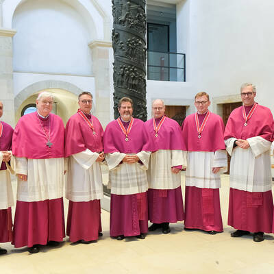 Vesper im Hildesheimer Mariendom. Einführung von Domkapitular Marcus Scheiermann und Verabschiedung von Domkapitular em. Wolfgang Voges
