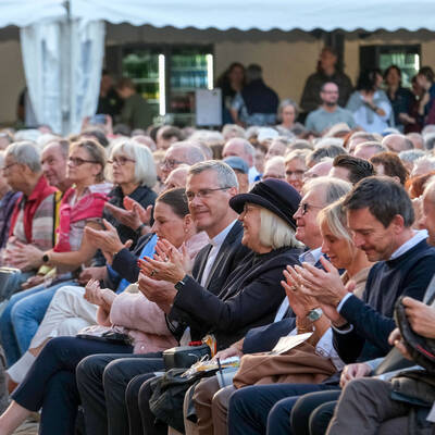 Dombauverein Domhofkonzert - mit der tfn_philharmonie und Chören