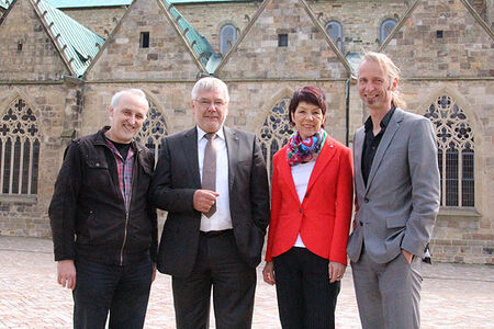 Volksbank fördert Jazztime-Eröffnung auf dem Domhof