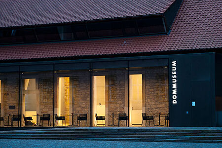 Domfoyer - Eingang zum Hildesheimer Dommuseum