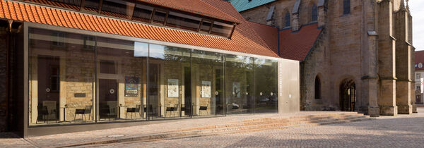 Außenansicht Dommuseum Hildesheim