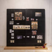 Ausstellung "Die Zirkulation von Arbeit, Kapital und Leben als Lieferkette"