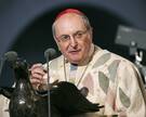 Kardinal Joachim Meisner sprach bei der Amtseinführung von Bischof Norbert Trelle im Februar 2006 im Hildesheimer Dom. Trelle würdigt den Verstorbenen als eine „prägende Persönlichkeit der katholischen Kirche in Deutschland“.