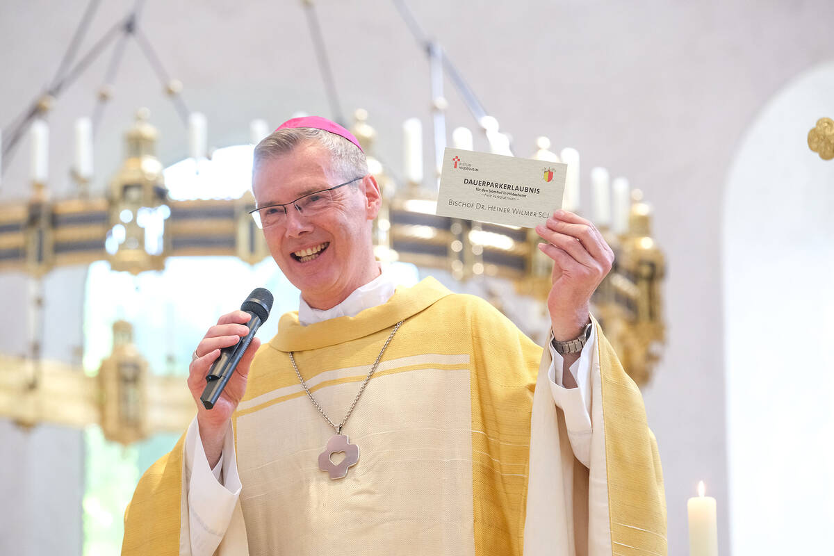 Verabschiedung von Bischof Dr. Heiner Wilmer Gottesdienst Dom Verabschiedung Bischof Wilmer, Gottesdienst Dom Verabschiedung Bischof Wilmer