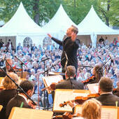 Dombauverein Domhofkonzert - mit der tfn_philharmonie und Chören