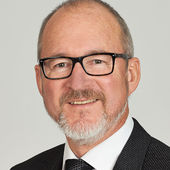 Dr. Jörg-Dieter Wächter Dr. Jörg-Dieter Wächter Portrait