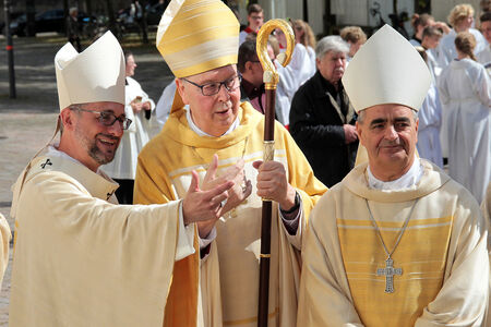 Großer Gottesdienst zum 75. Geburtstag des Bischof von Hildesheim  im Mariendom zu Hildesheim