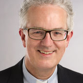 Dr. Christian Hennecke Dr. Christian Hennecke Portrait