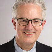Dr. Christian Hennecke Dr. Christian Hennecke Portrait