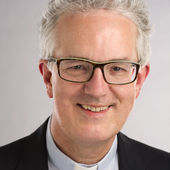 Dr. Christian Hennecke Dr. Christian Hennecke Portrait